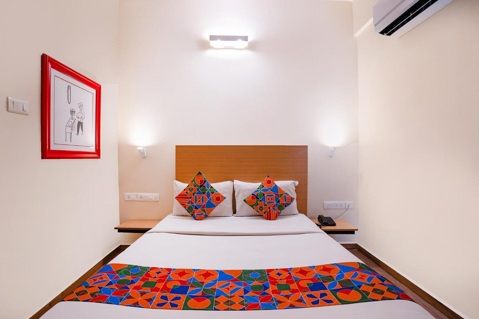 Fabhotel Royal Sterling- Manyata Tech Park Bangalore Exterior photo