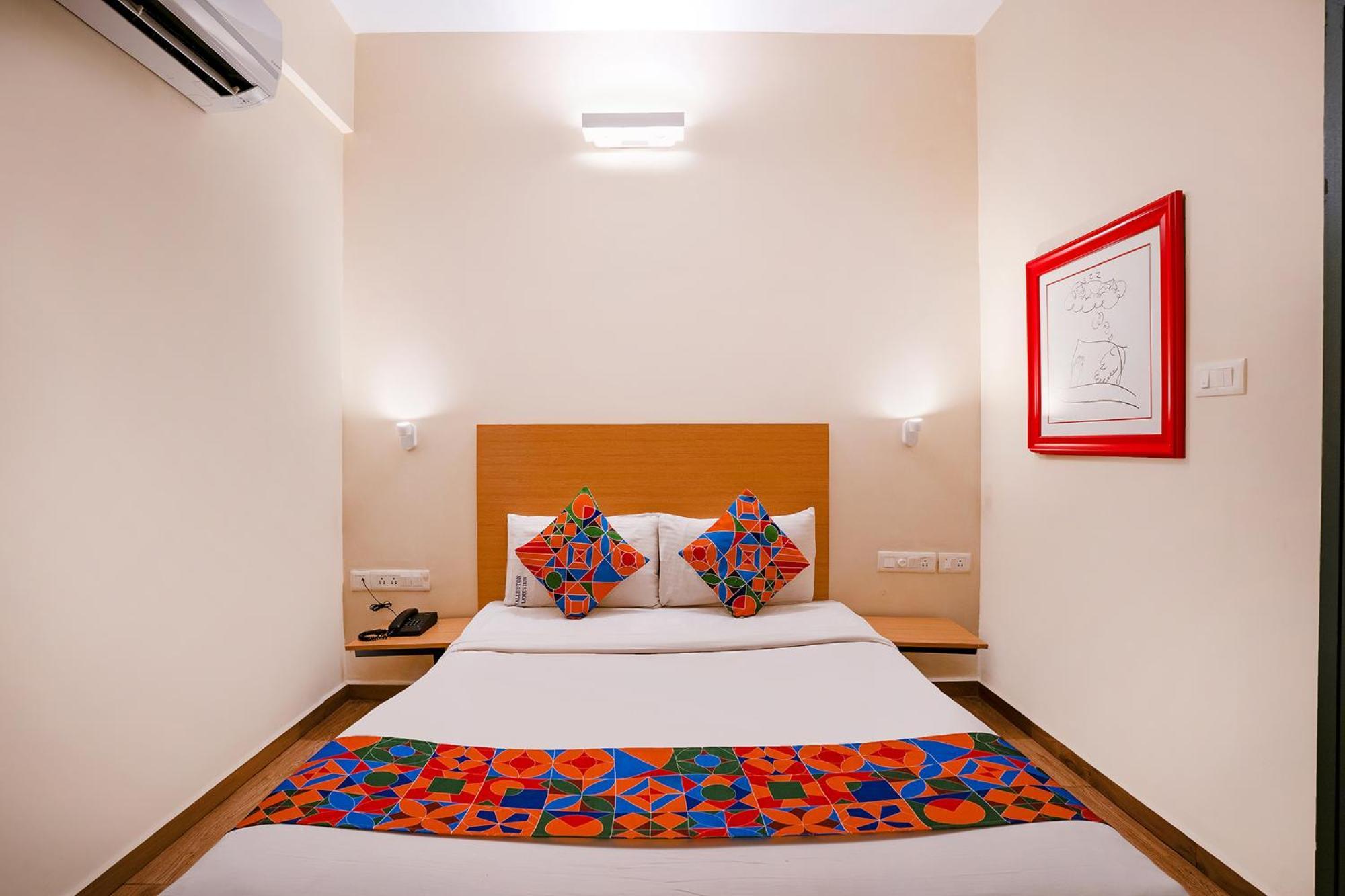 Fabhotel Royal Sterling- Manyata Tech Park Bangalore Exterior photo