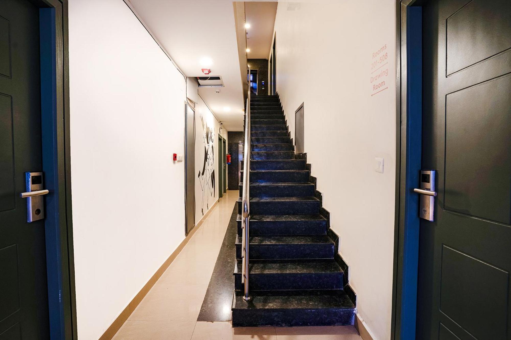Fabhotel Royal Sterling- Manyata Tech Park Bangalore Exterior photo